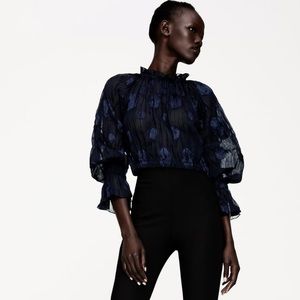 ZARA Cropped blouse